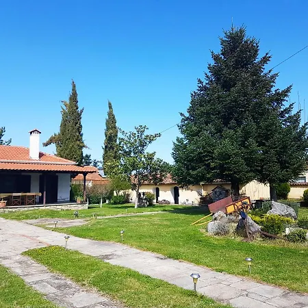 Rinas Valley View * Pteria