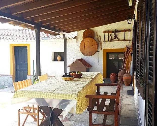 Rinas Valley View * Pteria